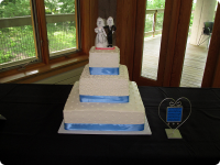 Bert's Bakery Custom Wedding Cake